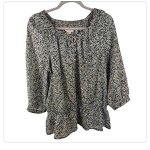 Liz Claiborne medium blouse, sheer,  light and airy polyester, elastic waistband